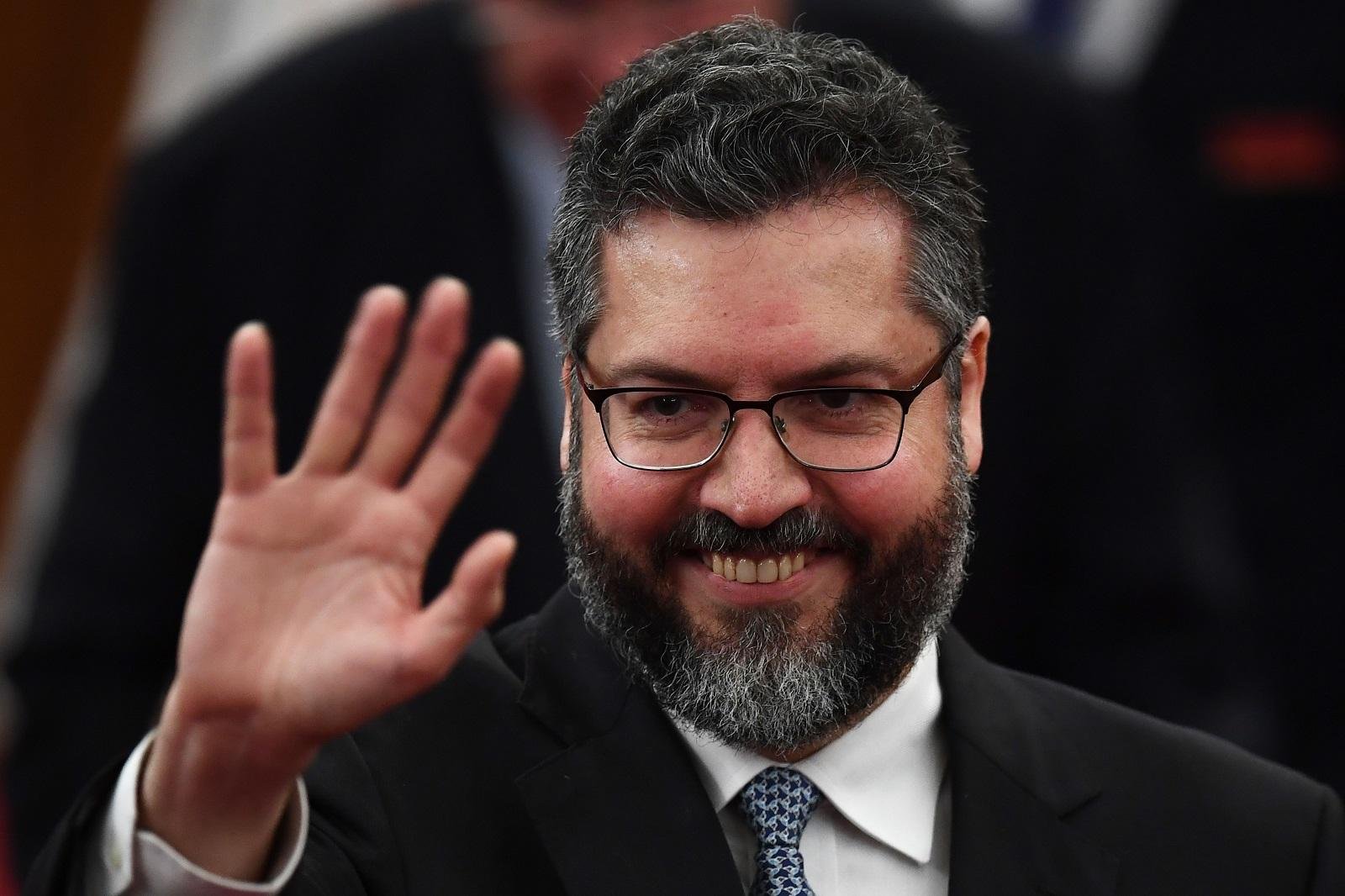Administradores governamentais querem reduzir quantidade de pessoas que acessam local