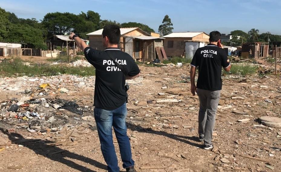 Cerca de 110 policiais civis cumprem 23 mandados