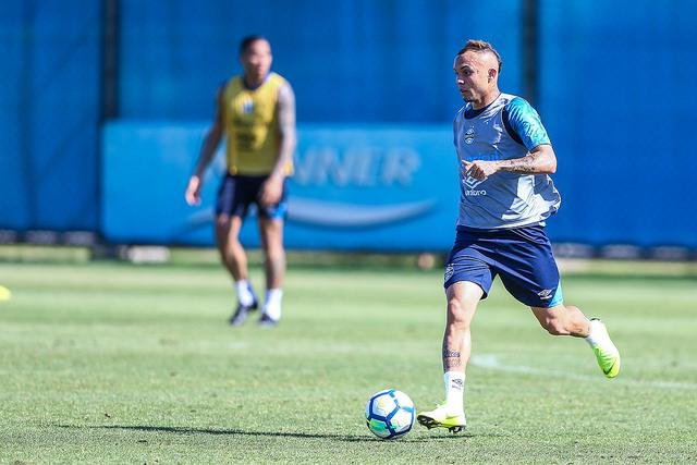 Everton entra na mira do Manchester City 