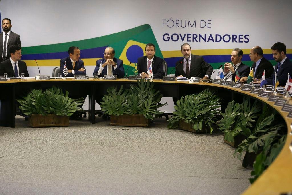 Governadores pedem aprova&ccedil;&atilde;o de medidas para recupera&ccedil;&atilde;o financeira