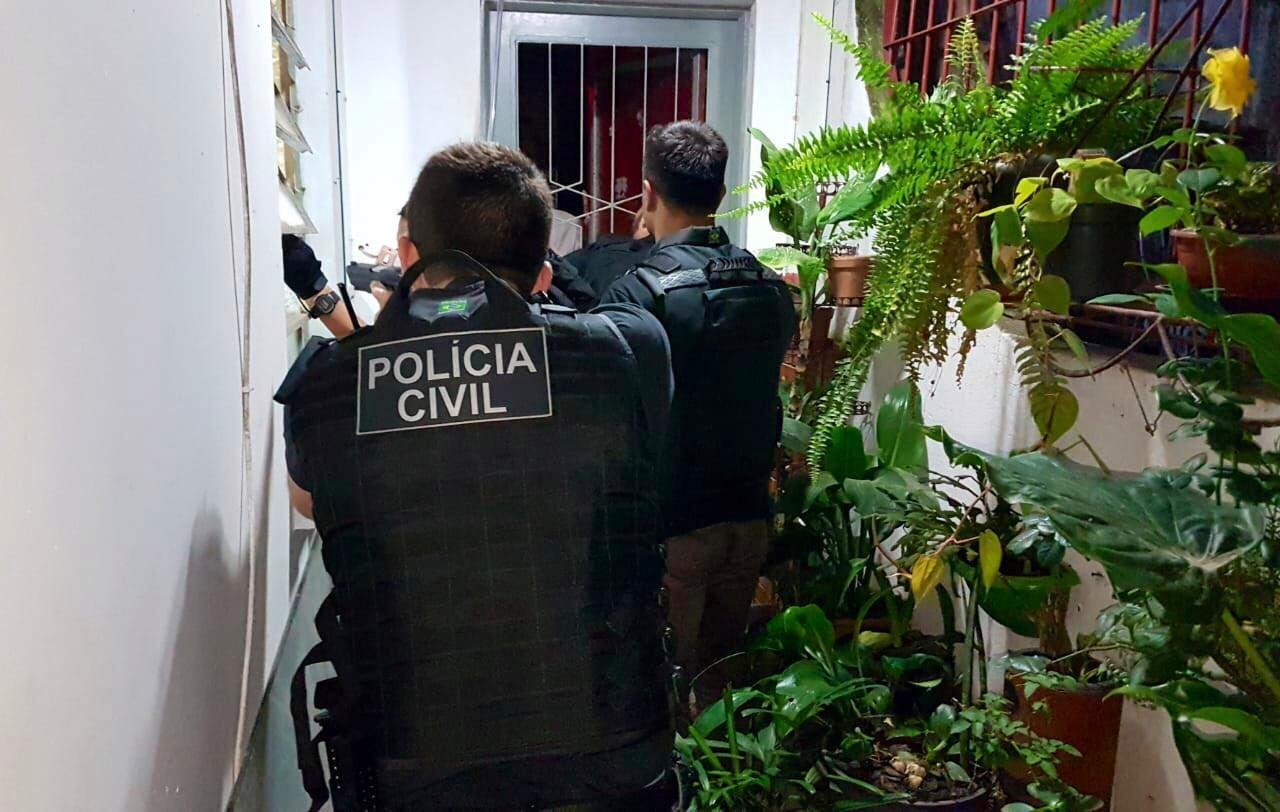 A&ccedil;&atilde;o investiga organiza&ccedil;&atilde;o criminosa atuante especificamente nos bairros Vila Farrapos, Navegantes e Humait&aacute;