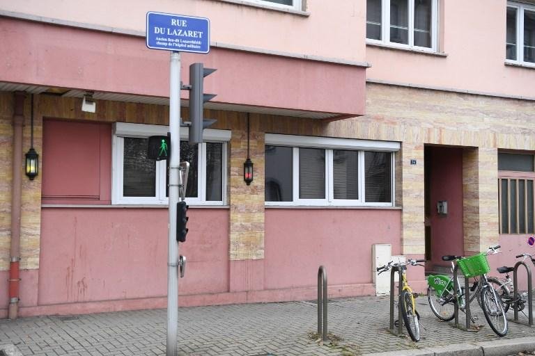 Cidade de Estrasburgo retornava &agrave; "vida normal" depois que a pol&iacute;cia abateu Ch&eacute;rif Chekatt, autor do ataque que deixou tr&ecirc;s mortos 