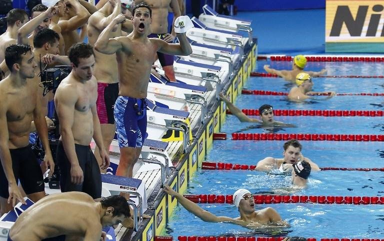 Brasil conquista ouro e recorde mundial no revezamento 4x200m livre