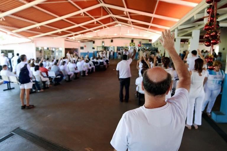 Perspectiva &eacute; de que fi&eacute;is sigam viajando para Abadi&acirc;nia, mas em propor&ccedil;&atilde;o menor