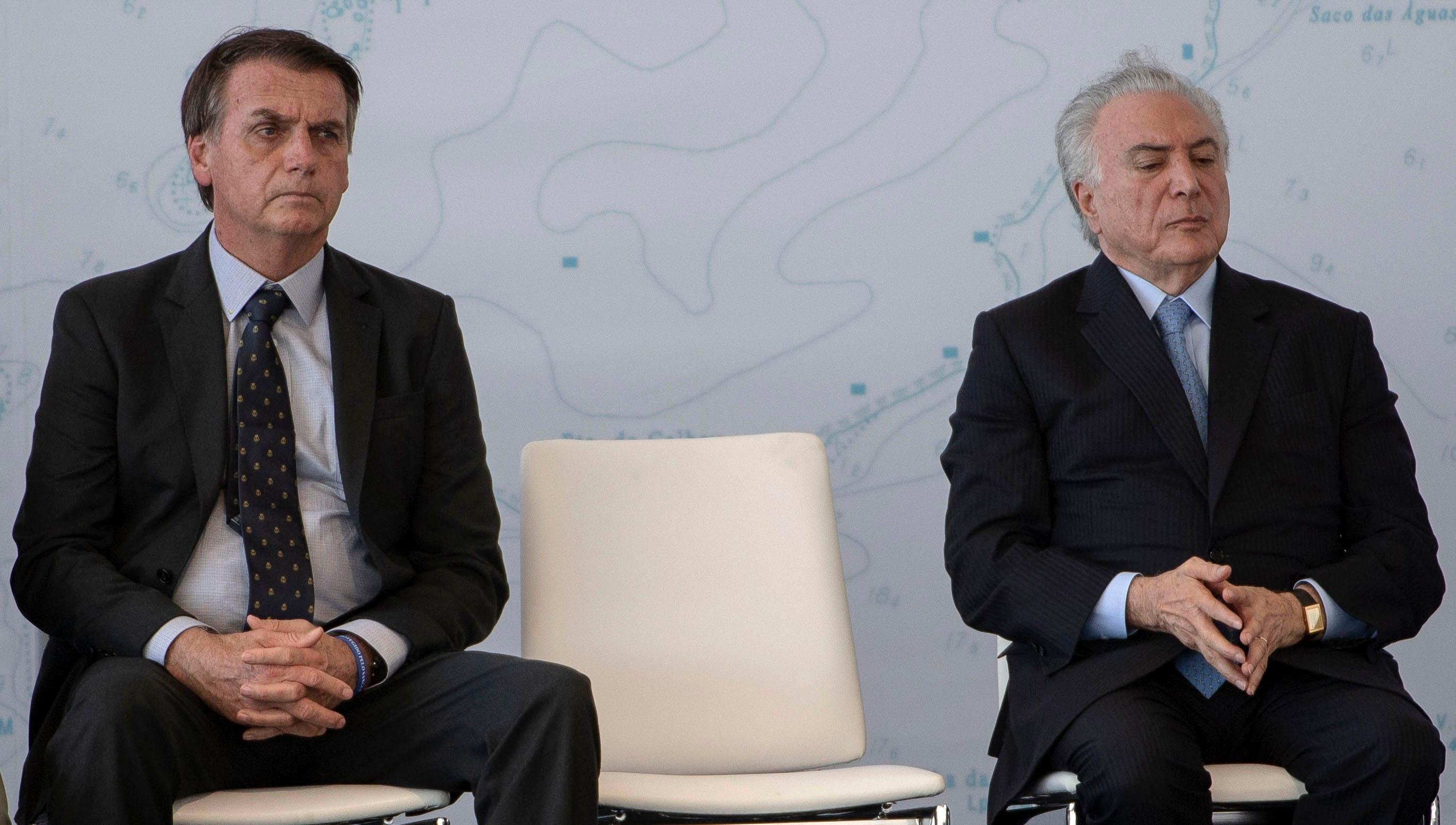 Presidente eleito ainda fez cr&iacute;ticas ao PT e pregou inclus&atilde;o de &iacute;ndigenas 