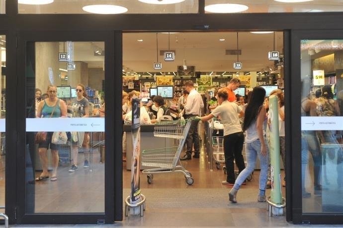 Vendas nos supermercados ga&uacute;chos tiveram um crescimento de 6% no Natal
