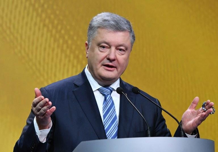 Poroshenko anunciou, nesta quarta-feira, que lei marcial teve fim