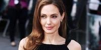 Angelina Jolie destacou a importância de levar esse trabalho para crianças de todo o mundo