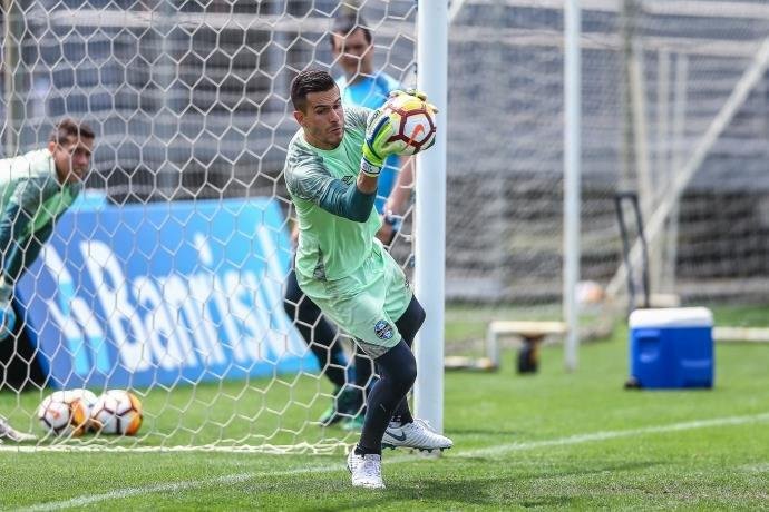 Gr&ecirc;mio ainda tenta manter Marcelo Grohe na Arena
