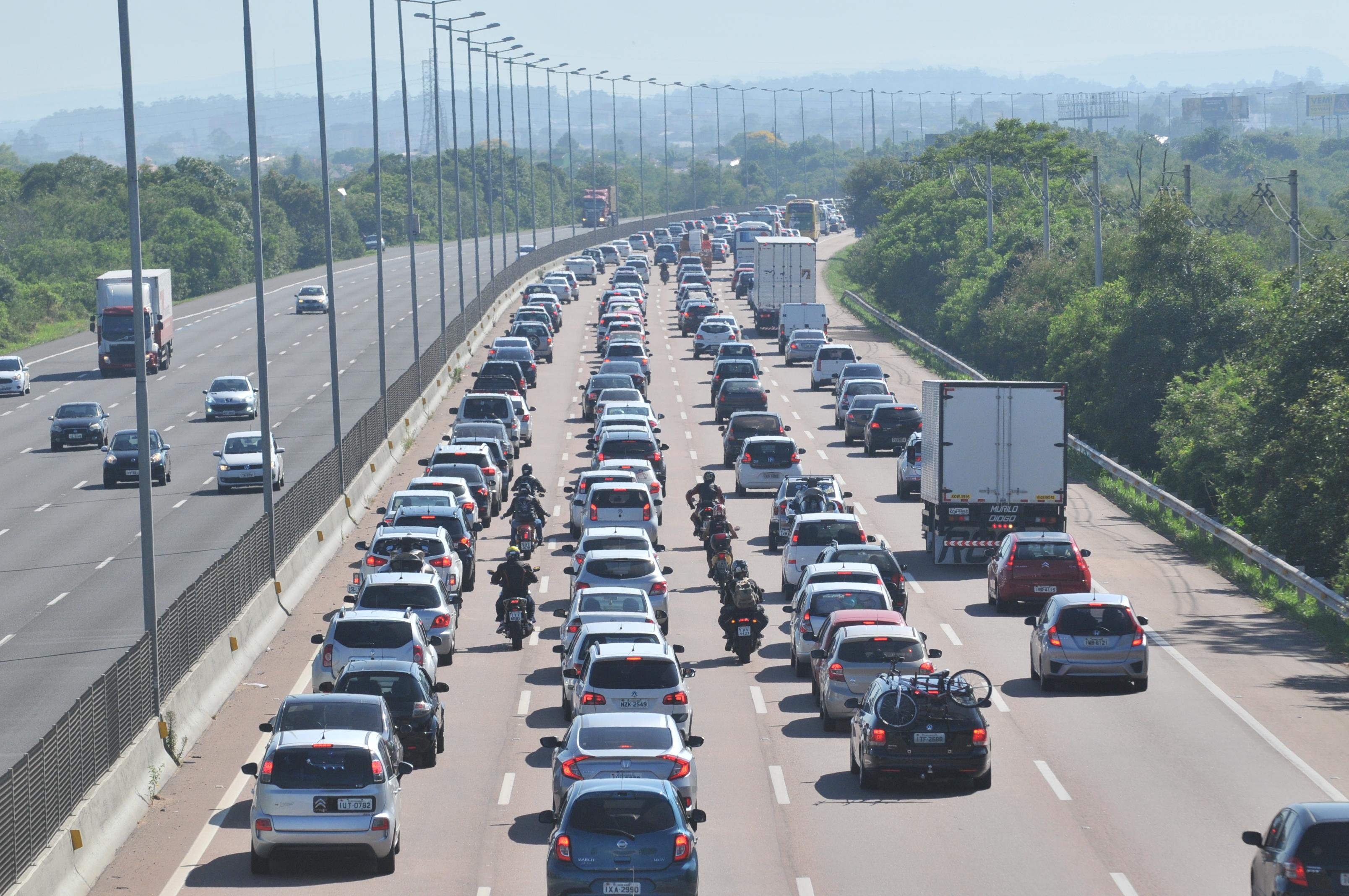 Por conta do fluxo de autom&oacute;veis, &eacute; poss&iacute;vel que haja pontos de congestionamento	