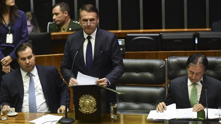 Em discurso, Bolsonaro defende uni&atilde;o no Pa&iacute;s e valoriza&ccedil;&atilde;o da fam&iacute;lia