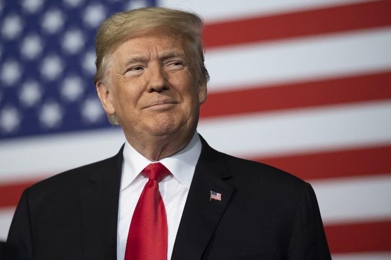 "O EI (Estado Isl&acirc;mico) j&aacute; quase n&atilde;o existe", afirmou Trump pelo Twitter