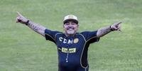 Aos 58 anos, Maradona assumiu o comando da equipe em setembro