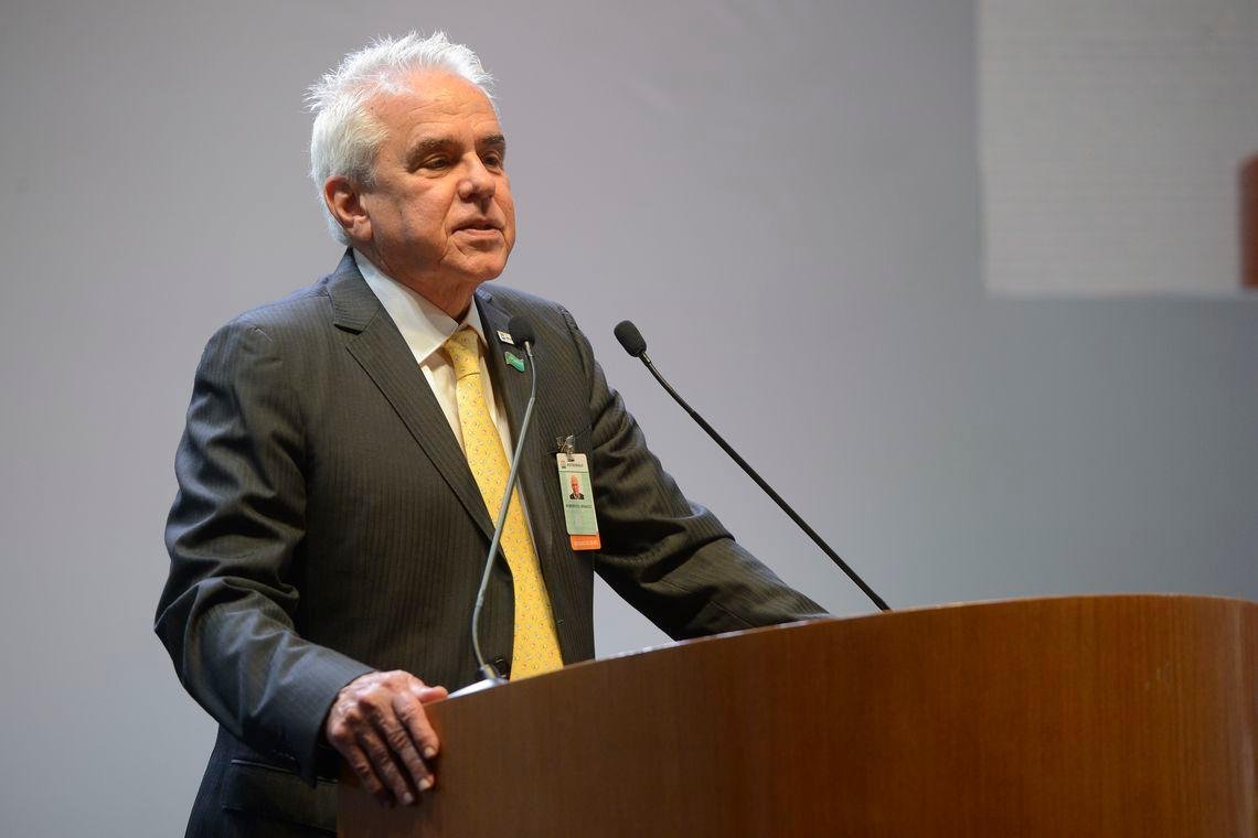 Novo presidente indicou nomes da sua equipe, mas manteve alguns dirigentes