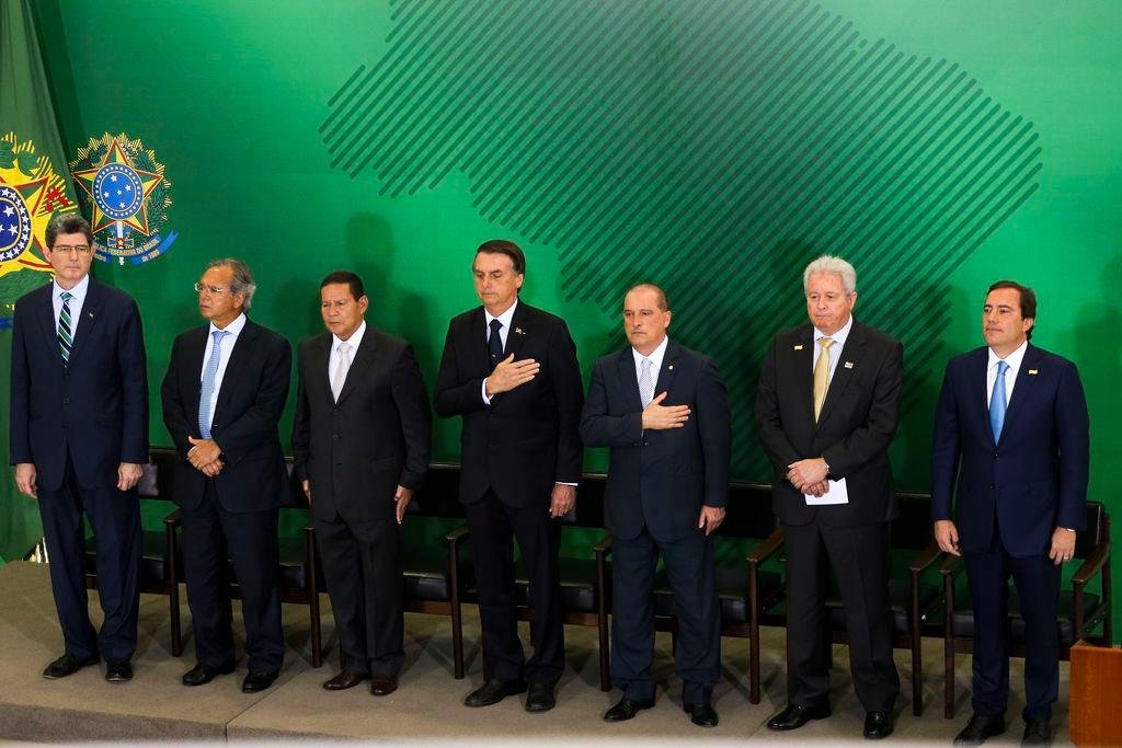 Bolsonaro deu posse aos presidentes dos bancos p&uacute;blicos nestas segunda