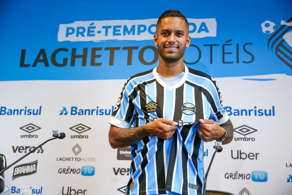 R&ocirc;mulo quer retomar o bom futebol no Gr&ecirc;mio