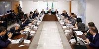Bolsonaro se reuniu com ministros nesta terça-feira