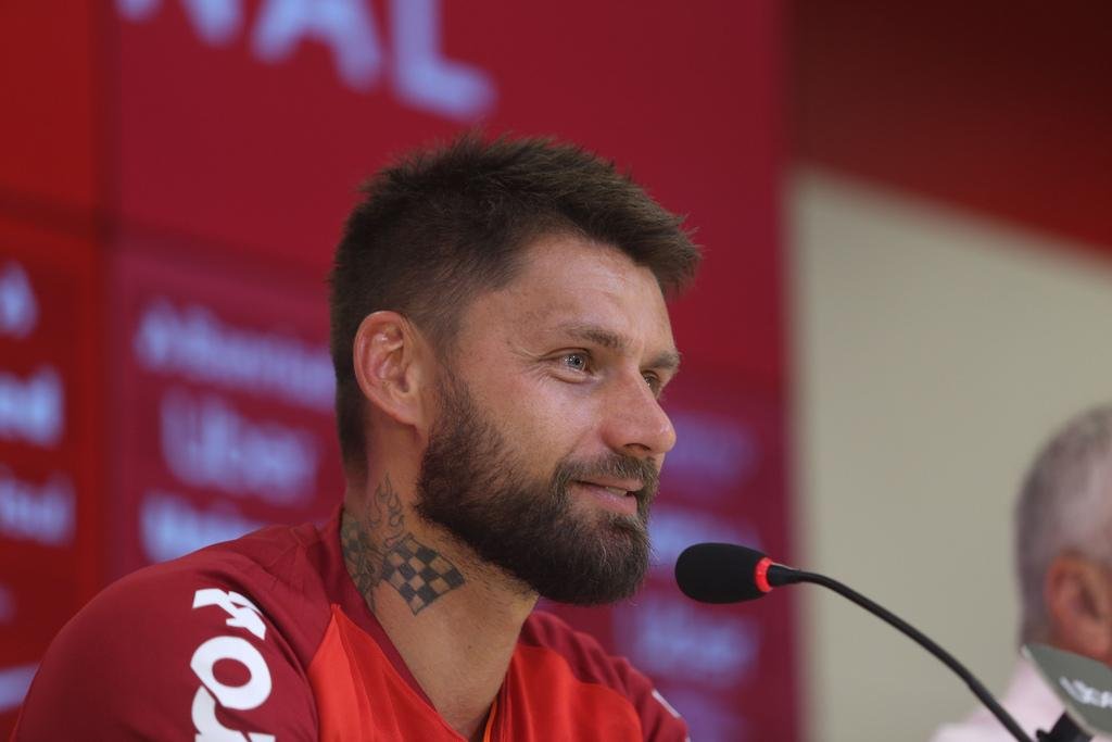 Sobis fez elogios ao t&eacute;cnico Odair Hellmann e ao grupo