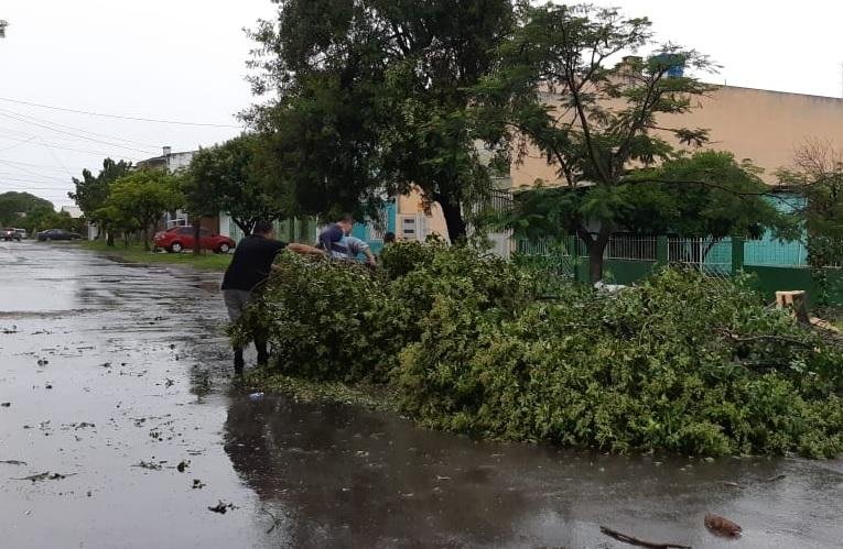 Chuvas persistem em boa parte do RS nesta quinta-feira