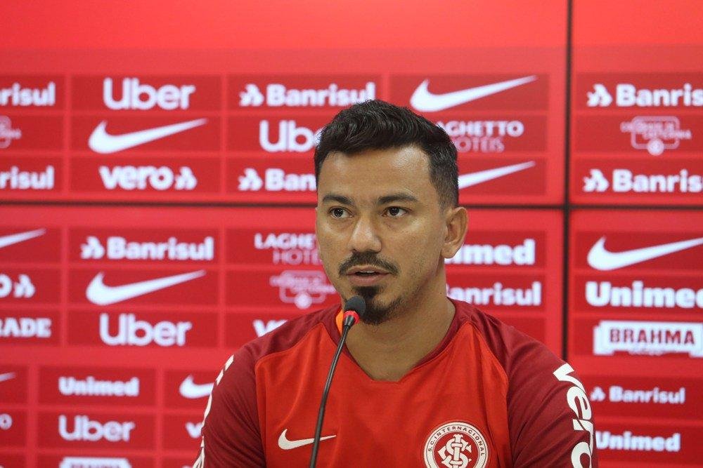 Odair Hellmann optou por usar Rodrigo Lindoso como primeiro volante