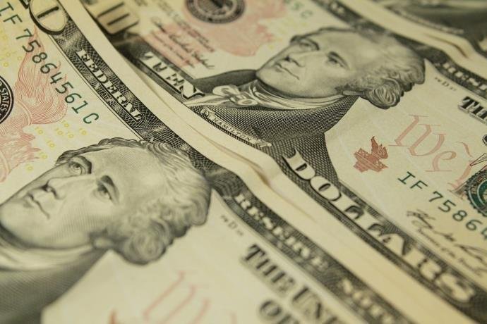 D&oacute;lar sofreu desvaloriza&ccedil;&atilde;o de 0,89%