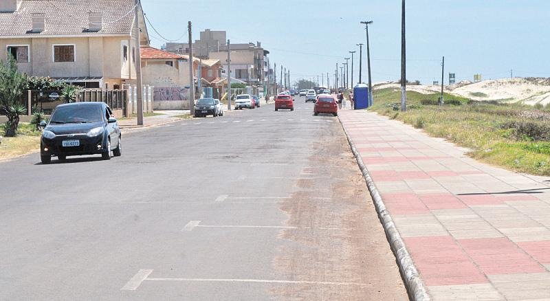 Ciclofaixa na praia dever&aacute; ter 2,6 quil&ocirc;metros de extens&atilde;o