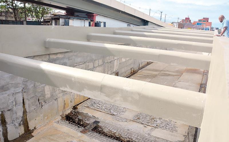 Constru&ccedil;&atilde;o teve in&iacute;cio em 2012, mas enfrentou diversos problemas