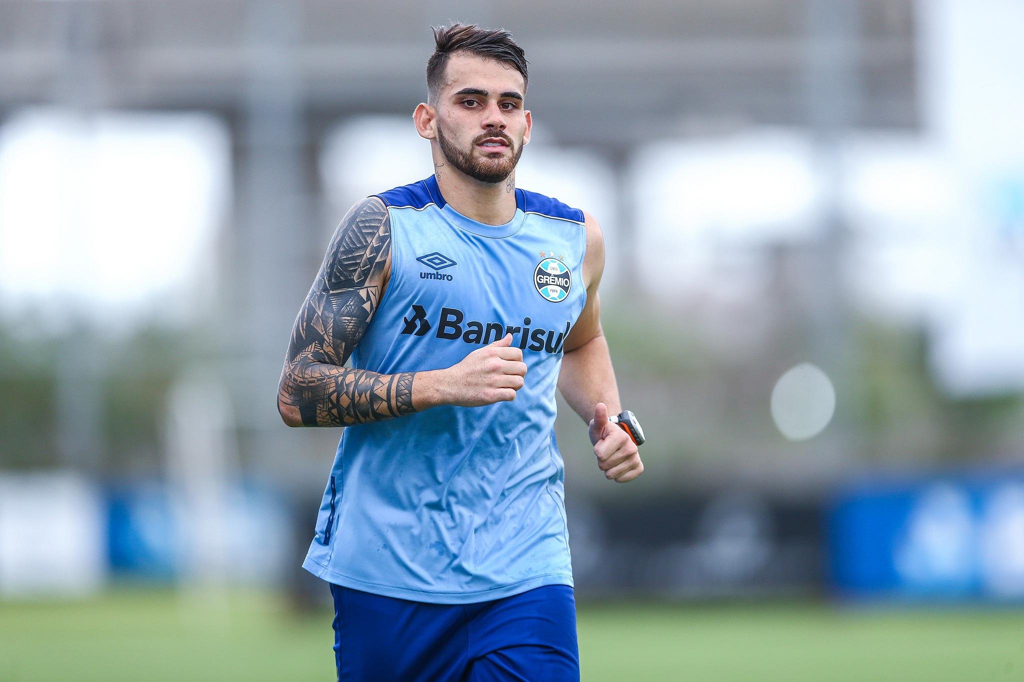 Atacante de 21 anos vem por empr&eacute;stimo at&eacute; o final de 2019