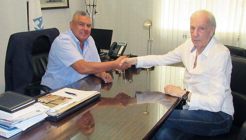 Menotti ser&aacute; diretor de sele&ccedil;&otilde;es da Argentina