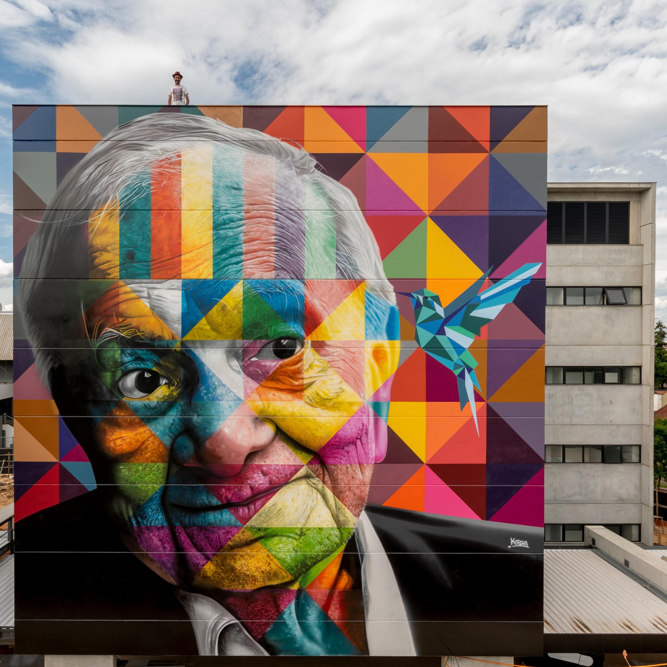 Mario Quintana foi homenageado por Eduardo Kobra