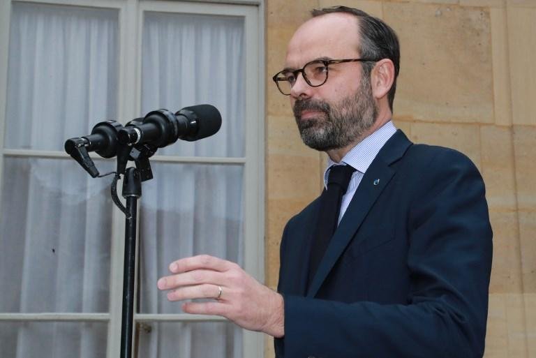 Texto traz cinco medidas relativas &agrave; pol&iacute;tica, com&eacute;rcio e direitos de moradia