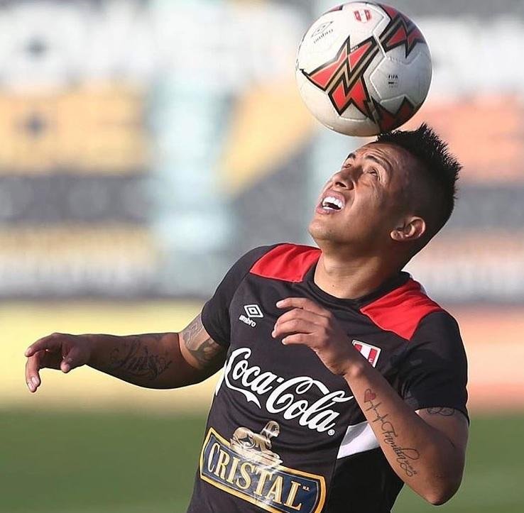 Gr&ecirc;mio cogita contrata&ccedil;&atilde;o de Cueva por empr&eacute;stimo 