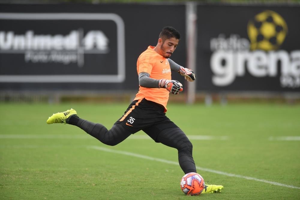 Daniel vibra com chance contra o S&atilde;o Luiz e fala em manter o n&iacute;vel de Lomba  