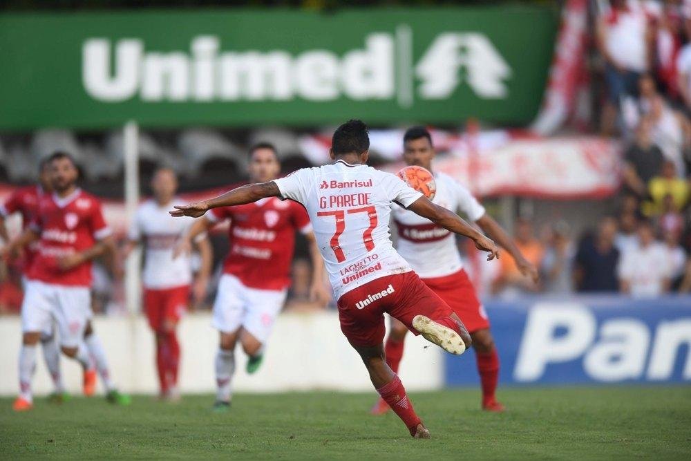 T&eacute;cnico do Inter destacou bom comportamento t&aacute;tico e chance de usar todos os jogadores