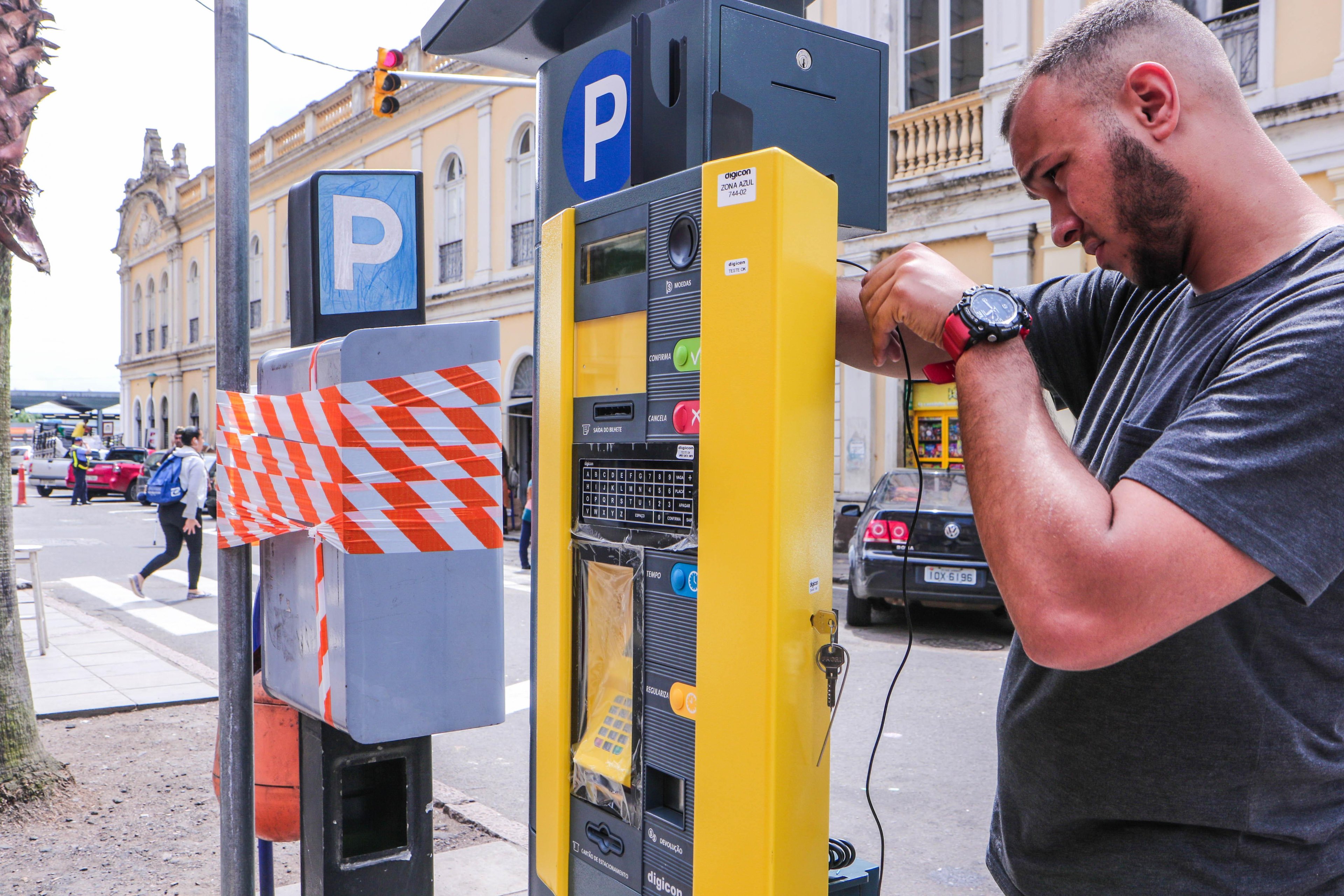 Zona Azul ir&aacute; come&ccedil;ara a operar na Tristeza nesta quarta-feira