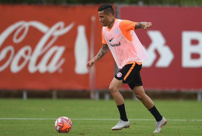 Bruno ainda depende da inscri&ccedil;&atilde;o da FGF para ser confirmado na quinta-feira