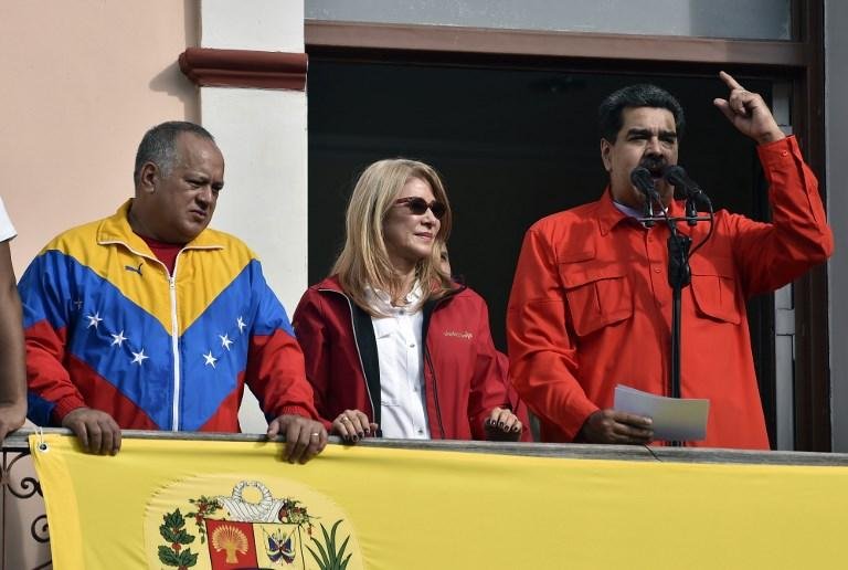 Maduro expulsou diplomatas, mas EUA n&atilde;o o reconhecem