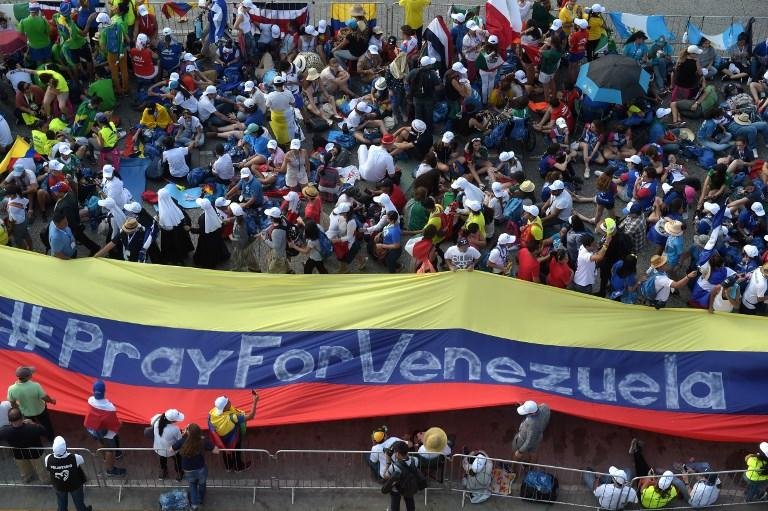 Maduro e Guaid&oacute; intensificam a disputa pelo poder na Venezuela