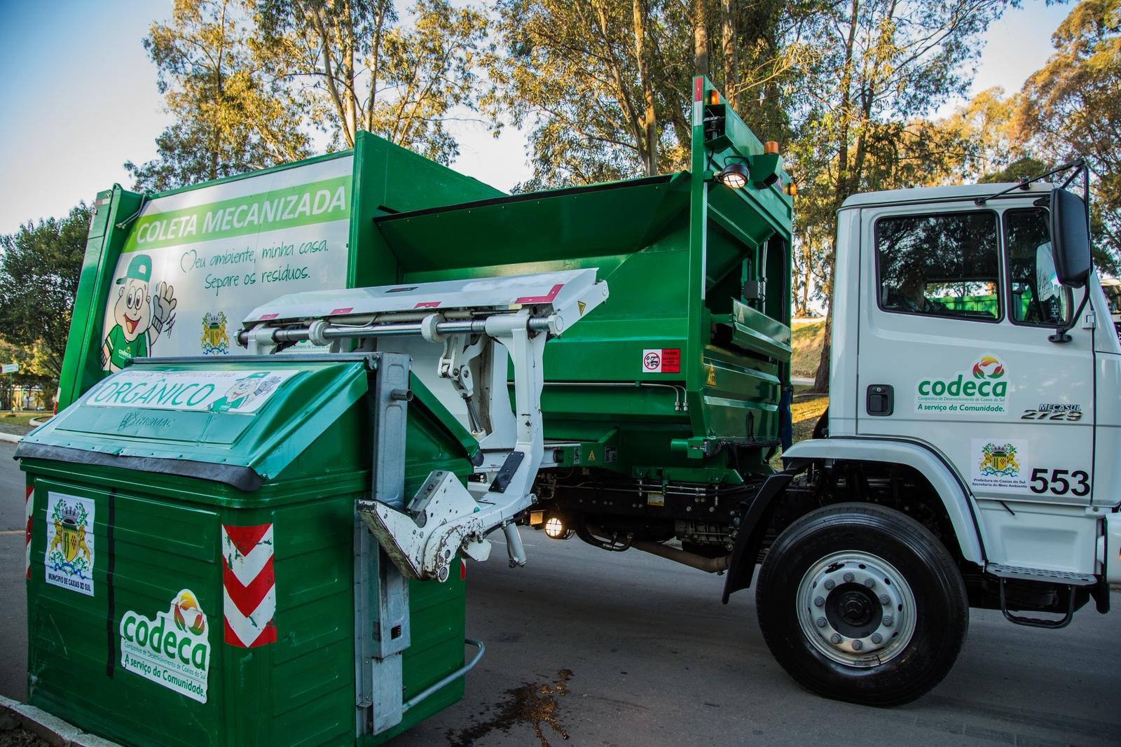 A coleta mecanizada ser&aacute; ampliada no munic&iacute;pio
