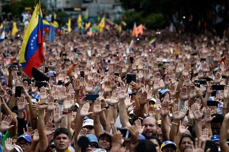 Venezuela prende 77 crian&ccedil;as em manifesta&ccedil;&otilde;es contra Maduro