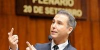Luis Augusto Lara assumirá a presidência da Casa 