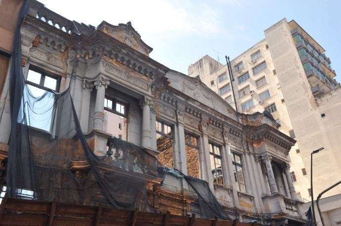 Porto Alegre: solu&ccedil;&atilde;o para a Casa Azul &eacute; novamente adiada