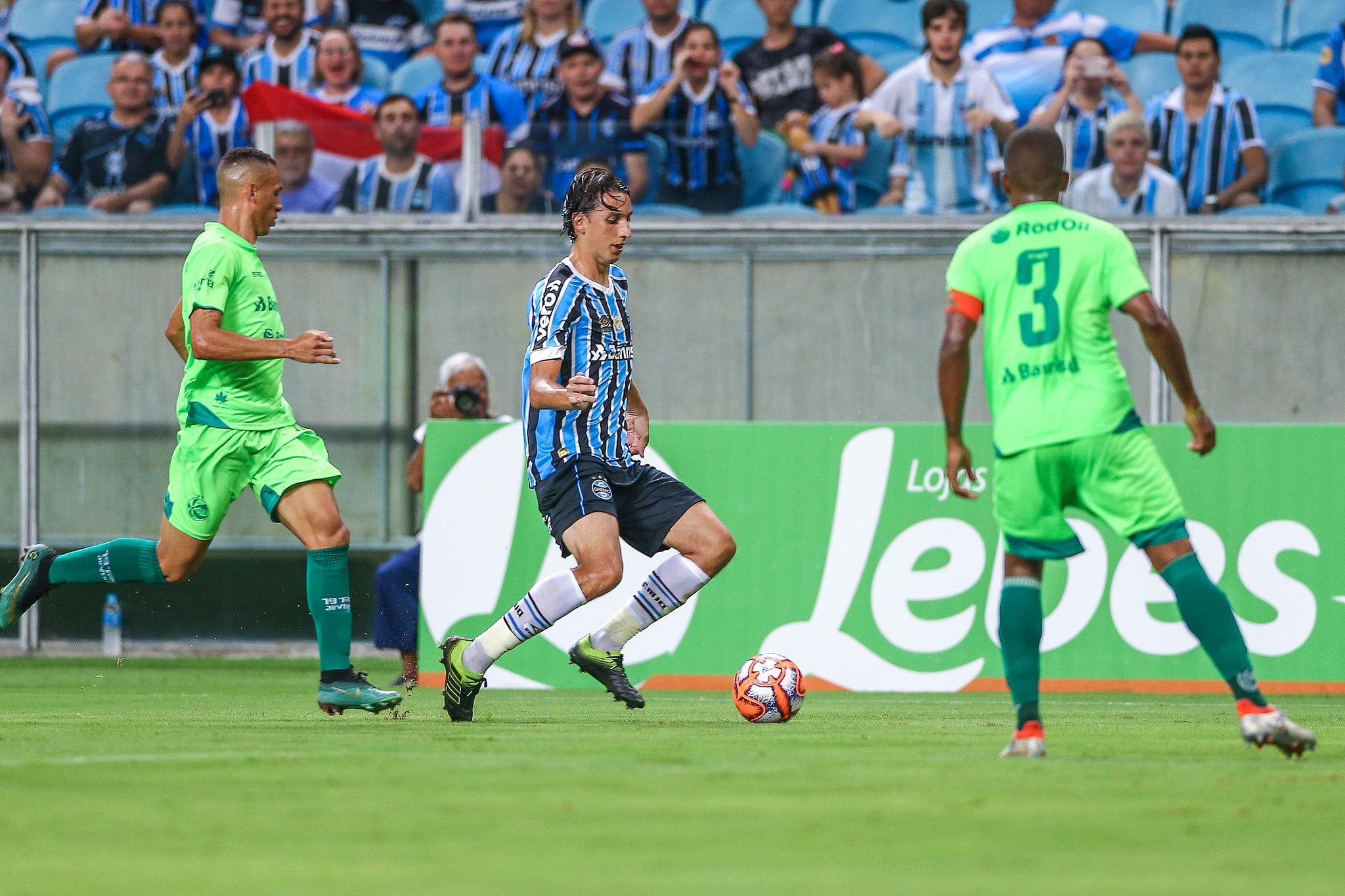 Geromel projeta jogo dif&iacute;cil para o Gr&ecirc;mio contra o S&atilde;o Luiz