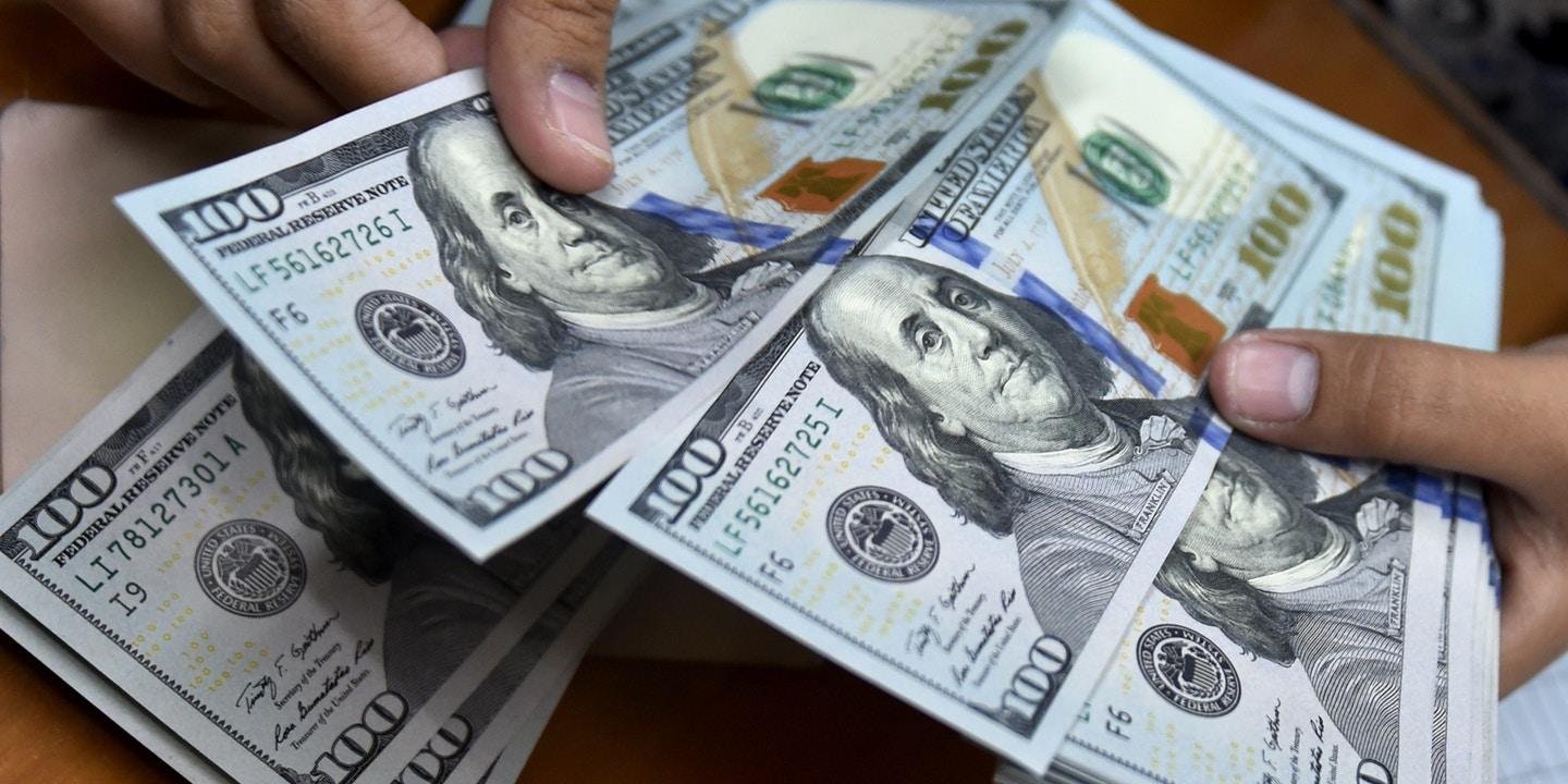 Redu&ccedil;&atilde;o ocorreu por influ&ecirc;ncia da alta do d&oacute;lar, cuja unidade custou, em 2018, em m&eacute;dia, R$ 3,66