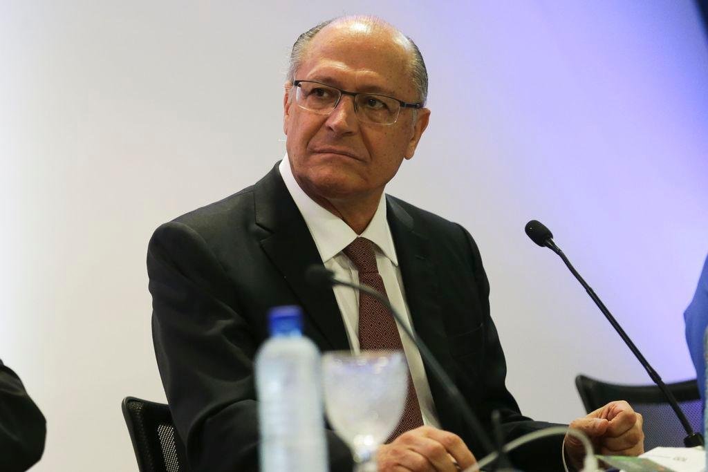 Alckmin diz temer acirramento da crise com eventual vit&oacute;ria de Bolsonaro