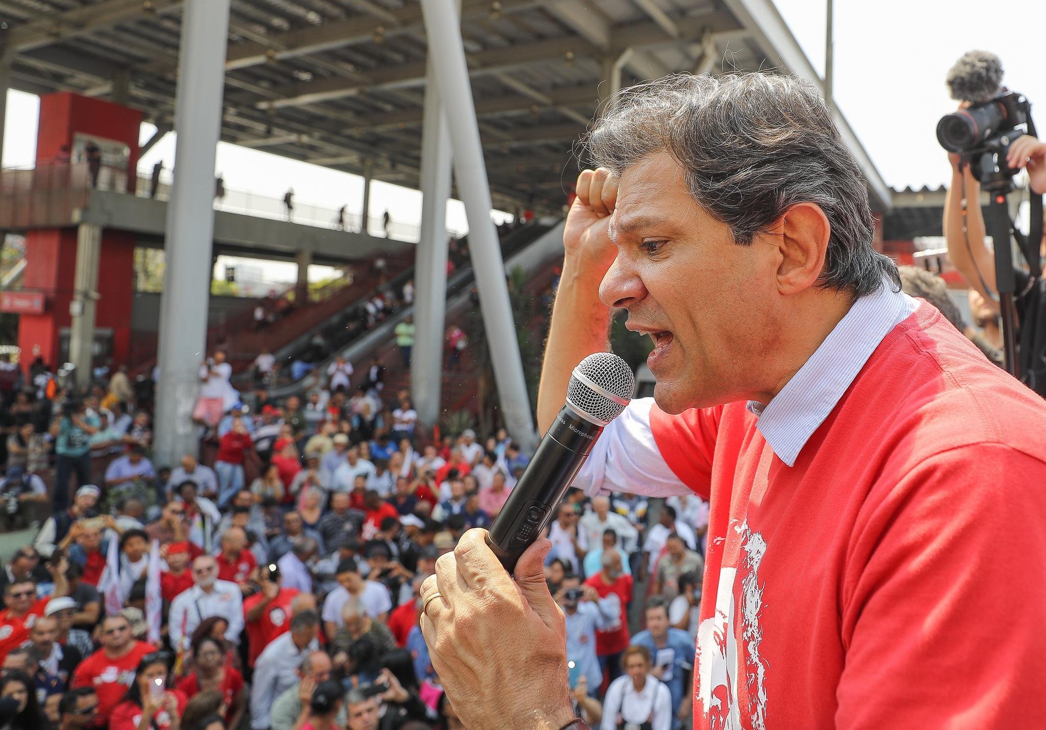 Haddad diz ter convic&ccedil;&atilde;o de que estar&aacute; no segundo turno