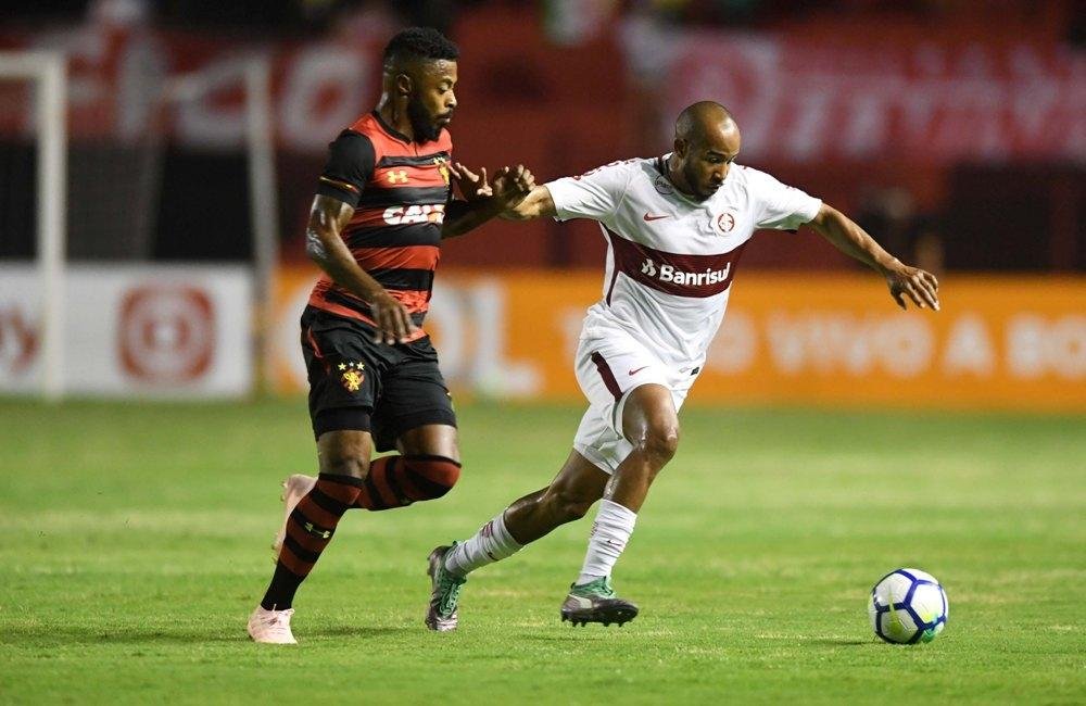 Inter perdeu para o Sport e viu dist&acirc;ncia para lideran&ccedil;a aumentar