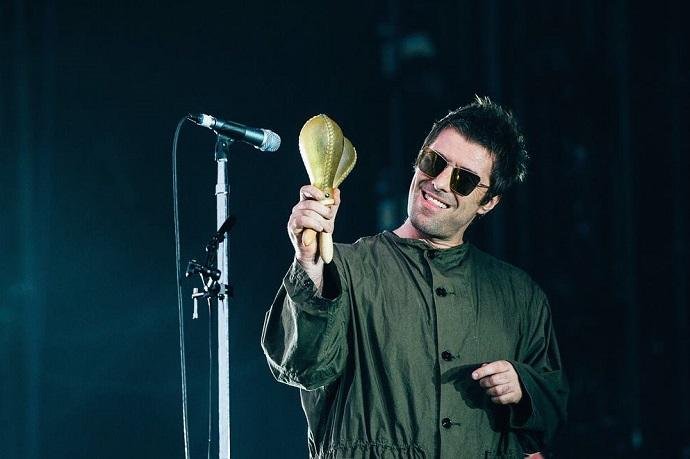 Liam Gallagher &eacute; interrogado pela pol&iacute;cia por suspeita de agress&atilde;o a namorada