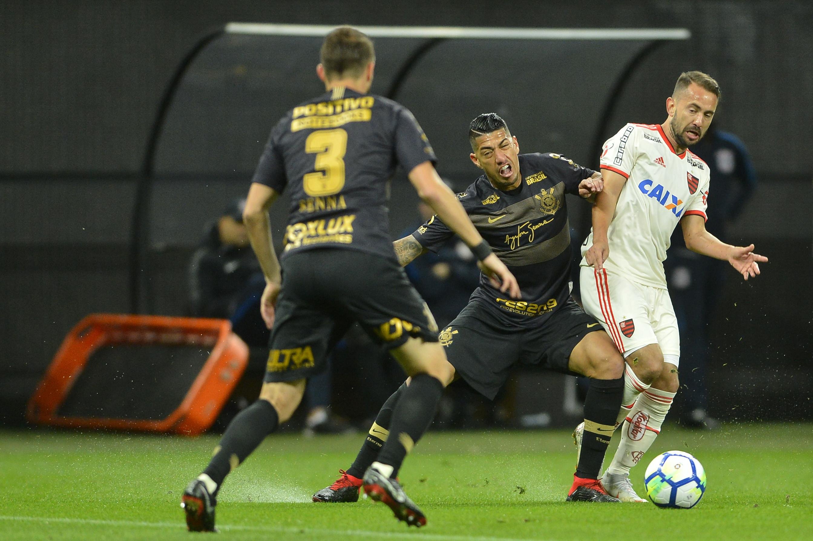 Paulistas tiveram atua&ccedil;&atilde;o irreconhec&iacute;vel e sofreram 3 a 0
