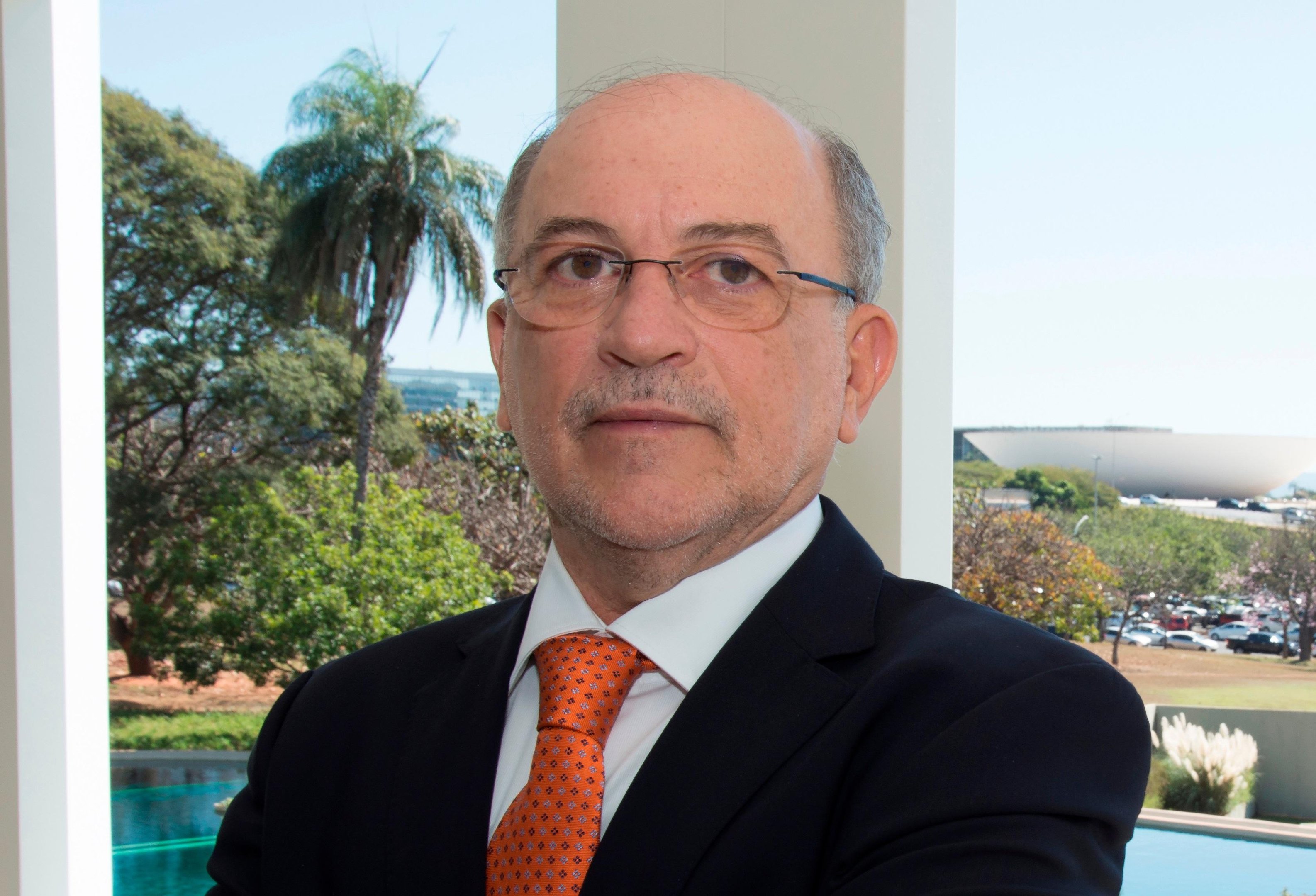Aroldo Cedraz teria se beneficiado de esquema de propina da empresa de engenharia UTC